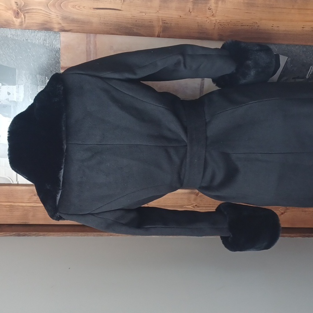 Forever 21 Black Faux Fur Trim Coat - Picture 6 of 16